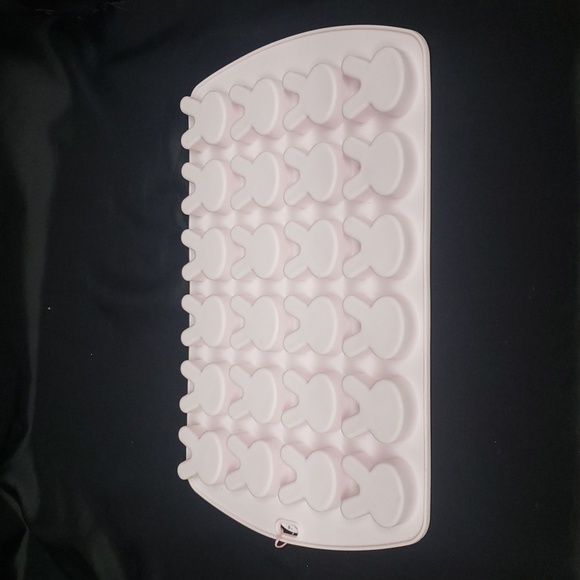 Bunny Boulevard NWT Silicone Bunny Baking Mold Tray - Picture 4 of 4